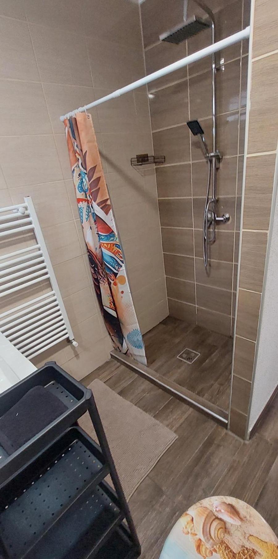 Heviz Lux Apartmanhaz Exterior foto